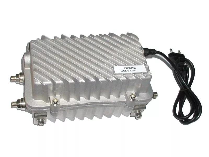 Домовой усилитель с повышенным выходным уровнем Arcotel HA836-220V