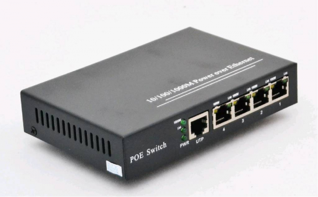 Комутатор PoE Switch 6005GE 4POE + 1UTP, 10/100 / 1000M, IEEE 802.3AF